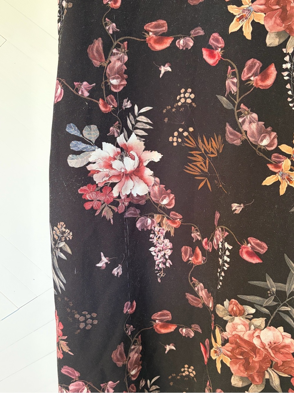 Floral Puff-Sleeve Midi Dress - Black with Pink Floral - Picture 4 of 6